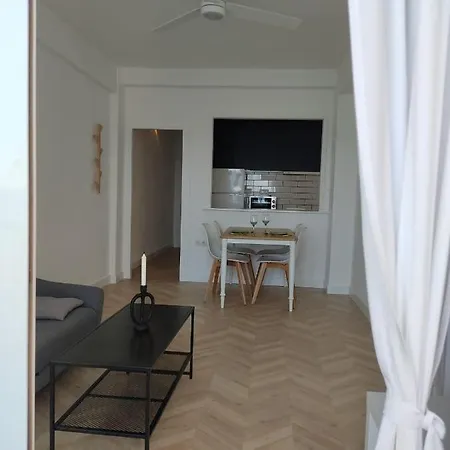 Vivienda Con Vistas Al Mar *